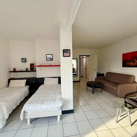 B007 Grand Lumineux 4 Proche Centre Апартаменты